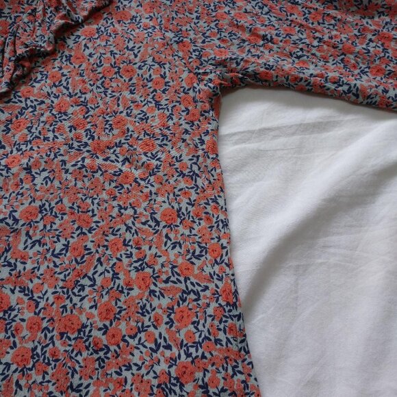 Punpe Floral Print Blouse - Picture 5 of 7